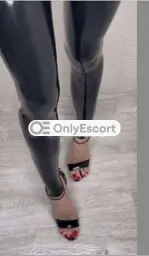 3533957275