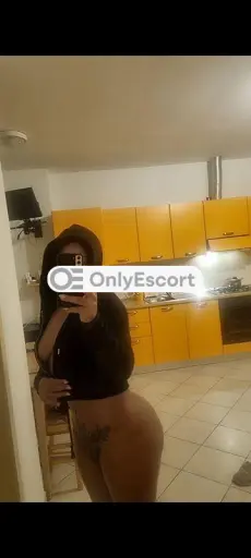 Annuncio 3208803058 Escort
