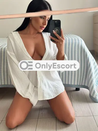 Annuncio 3274872713 Escort